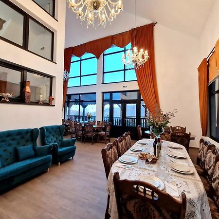 Pensiunea Izvorul Linistii Radaseni Exteriér fotografie